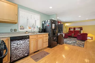 66 Springdale Ave, Saugus, MA 01906 - Photo 10