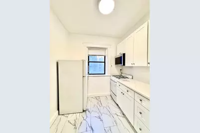 52 Charlesgate E St #160, Boston, MA 02215 - Photo 4