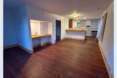 6 Williams Street, Williamsburg, MA 01096 - Photo 8