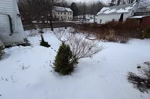 6 Williams St, Williamsburg, MA 01096 - Photo 32