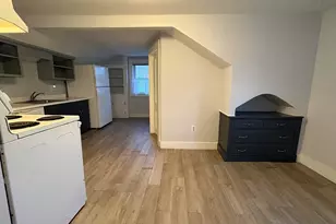 6 Williams St, Williamsburg, MA 01096 - Photo 16