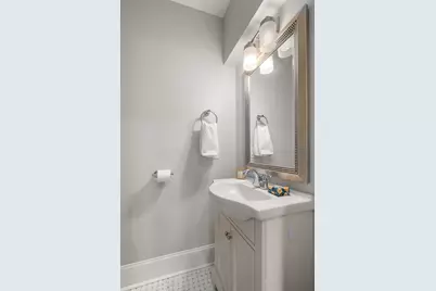 20 Manthorne Rd #2, Boston, MA 02132 - Photo 20