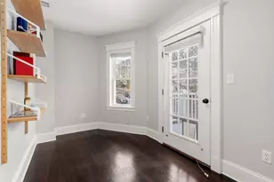20 Manthorne Rd, Boston, MA 02132 - Photo 18
