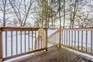 53 Warren St, West Springfield, MA 01089 - Photo 8