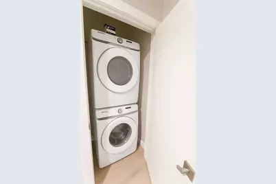 400 West Broadway #303, Boston, MA 02127 - Photo 6