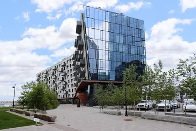 300 Pier 4 Blvd #8A, Boston, MA 02210 - Photo 38