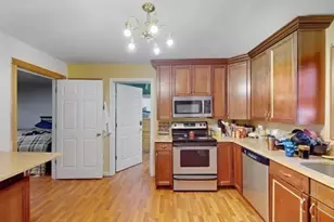 15 Teddy Rd, Worcester, MA 01603 - Photo 6