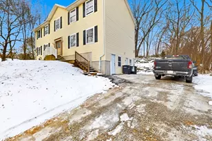 15 Teddy Rd, Worcester, MA 01603 - Photo 4