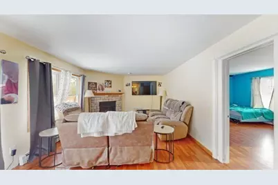 15 Teddy Rd, Worcester, MA 01603 - Photo 10