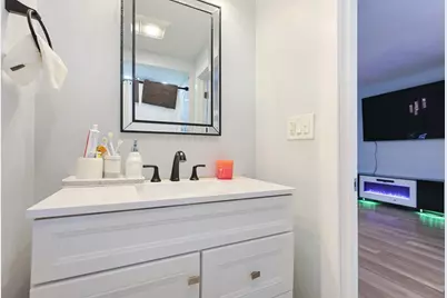 62 Cottage Ave, Winthrop, MA 02152 - Photo 6