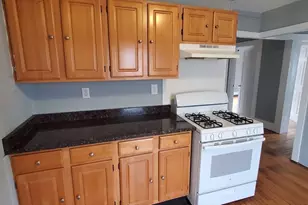 13 Ash St, Quincy, MA 02171 - Photo 10