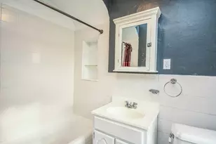 13 Ash St, Quincy, MA 02171 - Photo 14