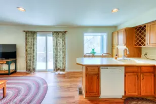 65 Brookdale Cir, Shrewsbury, MA 01545 - Photo 12