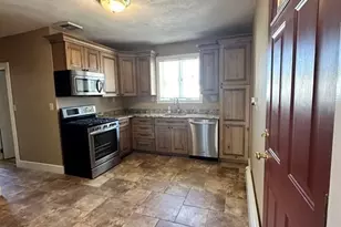 70 Valley St, Wakefield, MA 01880 - Photo 14