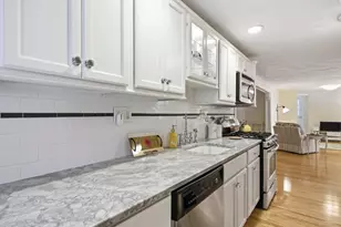 153 Broadway, Haverhill, MA 01832 - Photo 6