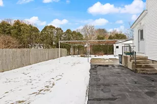 18 Van Norden Rd, Woburn, MA 01801 - Photo 32