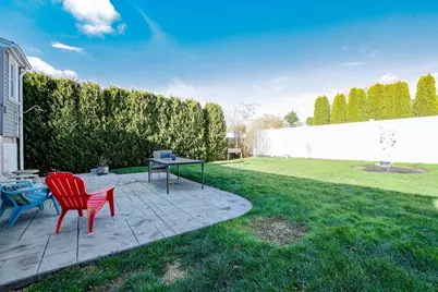 58 Bayview Avenue, Fairhaven, MA 02719 - Photo 4