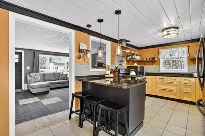 14 Briarcliff Dr, Agawam, MA 01030 - Photo 6