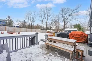 14 Briarcliff Dr, Agawam, MA 01030 - Photo 28