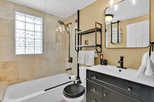 14 Briarcliff Dr, Agawam, MA 01030 - Photo 18