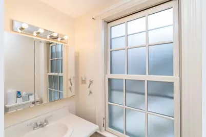 1 Oakland St #2, Newburyport, MA 01950 - Photo 16