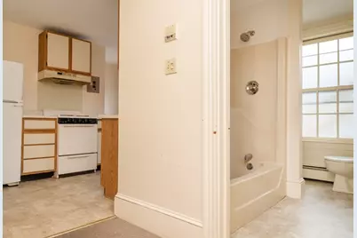 1 Oakland St #2, Newburyport, MA 01950 - Photo 6