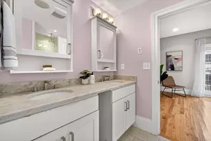 13 Howell St, Boston, MA 02125 - Photo 20