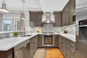 13 Howell St, Boston, MA 02125 - Photo 8