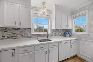 32 Carleton St, Wareham, MA 02558 - Photo 12