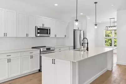 635 Main Street #TH6, Wilmington, MA 01887 - Photo 2