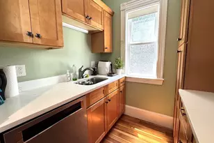 23-25 Fuller St, Waltham, MA 02453 - Photo 6