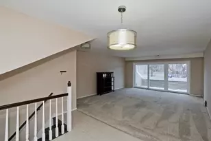 169 Nassau Dr, Springfield, MA 01129 - Photo 6