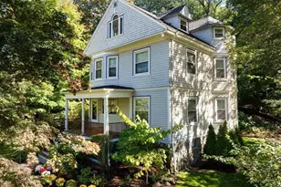 34 Chestnut Terrace, Newton, MA 02459 - Photo 10