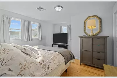 574 Main St, Barnstable, MA 02601 - Photo 26