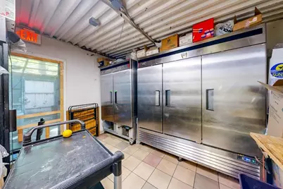 805 Harrison Ave, Boston, MA 02118 - Photo 4