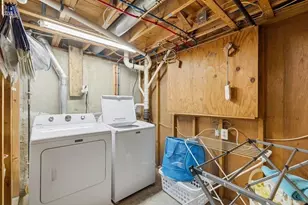 107 Manzella Ct, Rockland, MA 02370 - Photo 22