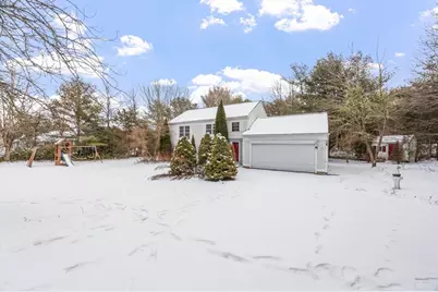 305 Raymond Road, Plymouth, MA 02360 - Photo 2