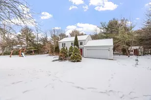305 Raymond Rd, Plymouth, MA 02360 - Photo 2