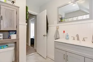 90 Dean Ave, Franklin, MA 02038 - Photo 8