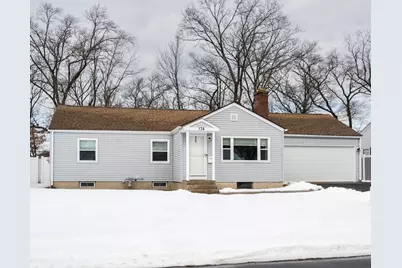 134 Lukasik St, Chicopee, MA 01020 - Photo 2