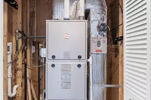 15R Argyle St, Revere, MA 02151 - Photo 32