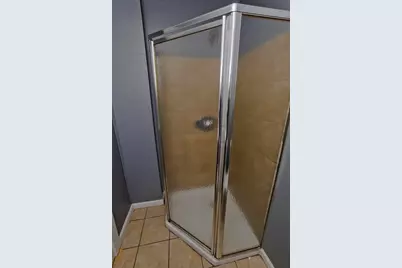 130 Bowles St #1, Springfield, MA 01109 - Photo 10