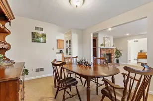 26 Fairway Cir, Natick, MA 01760 - Photo 6