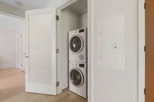 135 Seaport Blvd, Boston, MA 02210 - Photo 10