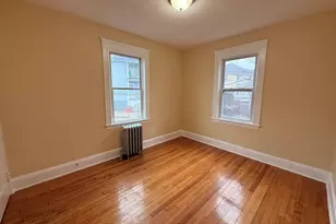 25 Ronan St, Boston, MA 02125 - Photo 10