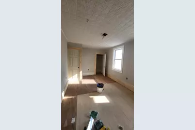 52 Willow Street #52, Lowell, MA 01852 - Photo 10