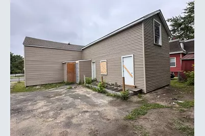 138 Magazine, Springfield, MA 01109 - Photo 2