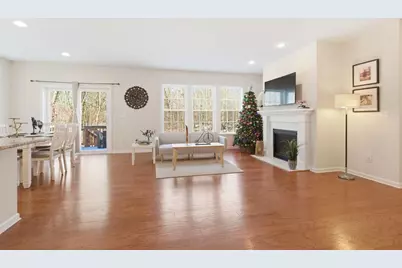 194 Stonehaven Dr, Weymouth, MA 02190 - Photo 10