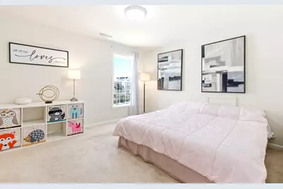 194 Stonehaven Dr, Weymouth, MA 02190 - Photo 16