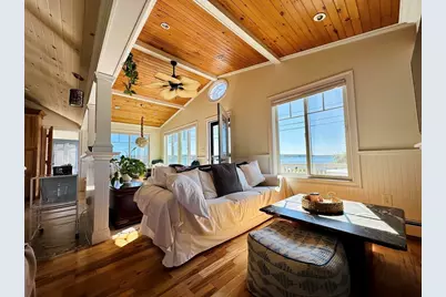 12 Ripley St, Somerset, MA 02725 - Photo 4